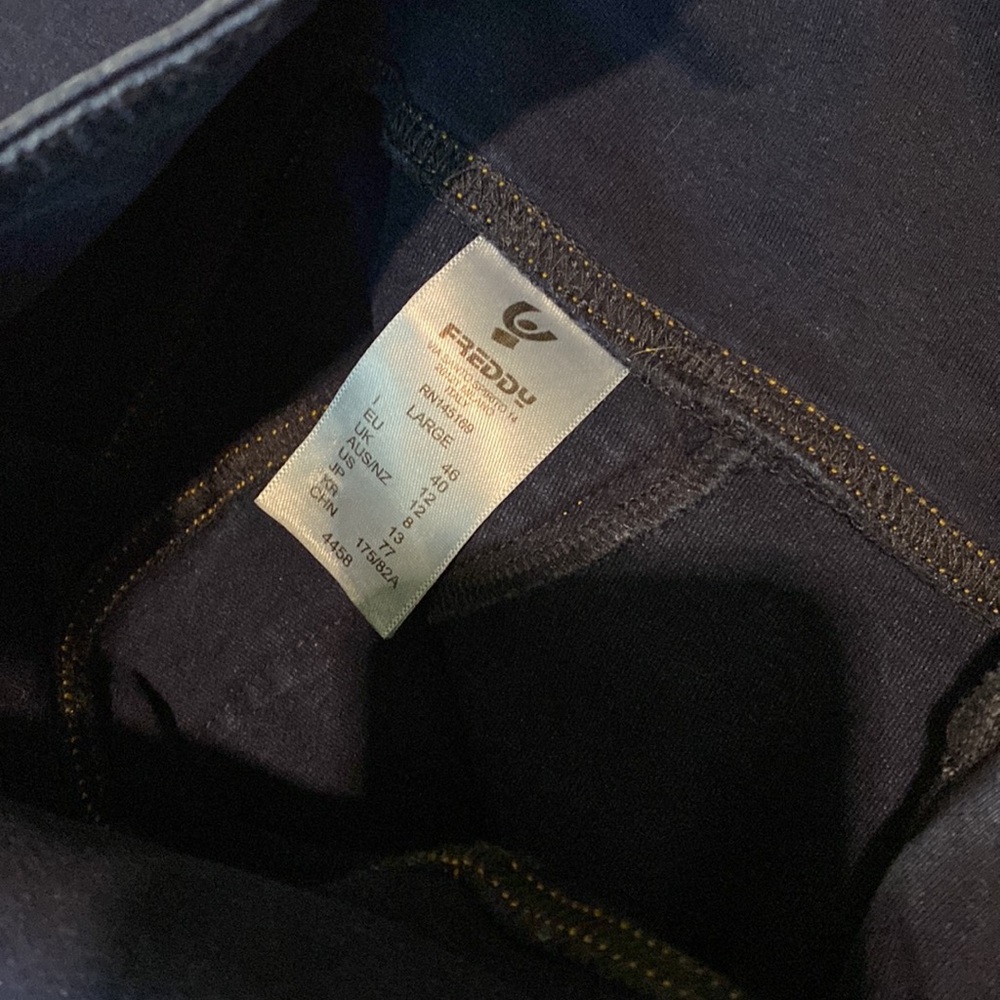 Freddy’s jeans
